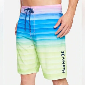 Hurley Phantom Playa  Jaco Board shorts 20"